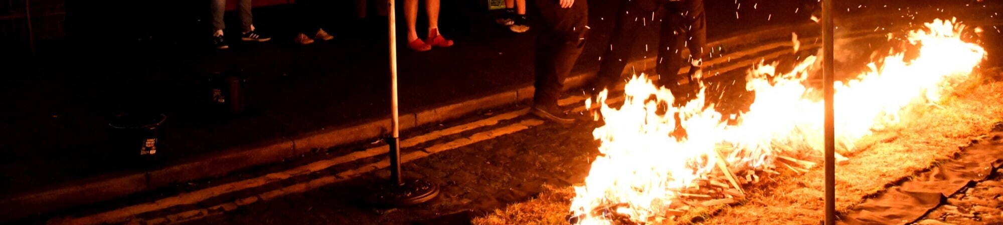 KEMP Hospice Fire Walk sponsored by Hewett Recruitment